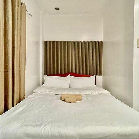 Trail Inn Puerto Princesa Екстериор снимка