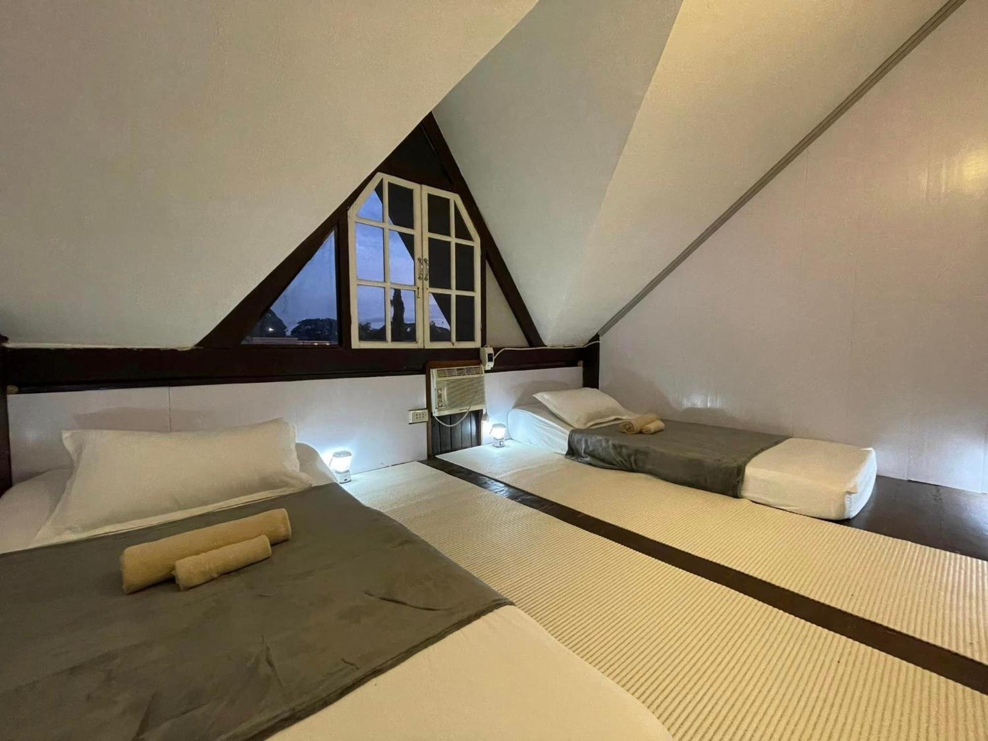 Trail Inn Puerto Princesa Екстериор снимка